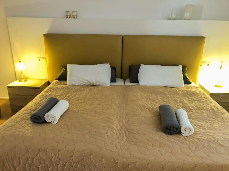 瓦伦西亚Loft Con Estilo Y Terraza En Centro Historico公寓 外观 照片