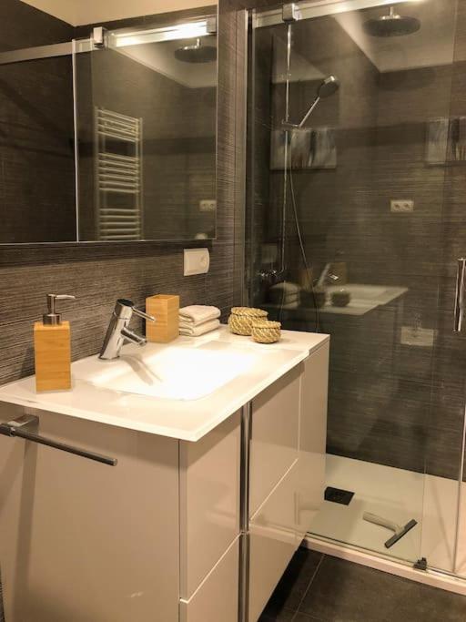 瓦伦西亚Loft Con Estilo Y Terraza En Centro Historico公寓 外观 照片